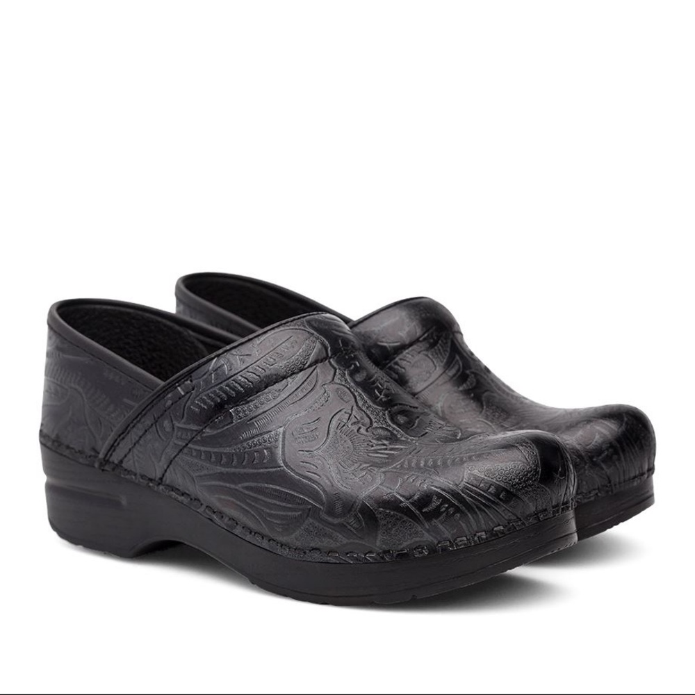 Dansko Professional Black Tooled Clogs Size 39 Design Leather Shoes